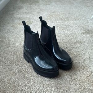 NEW Platform Boots Size 7